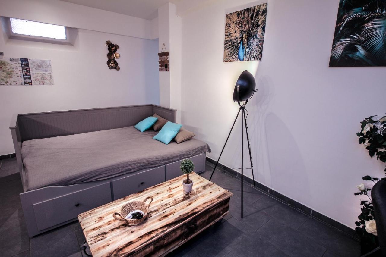 Appartement Calme Et Spacieux, Cite Et Ville A Pied, Wifi, 2 Chambres, 3 Lits การ์กาซอน ภายนอก รูปภาพ